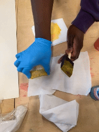 Applying dye to fabric swatch