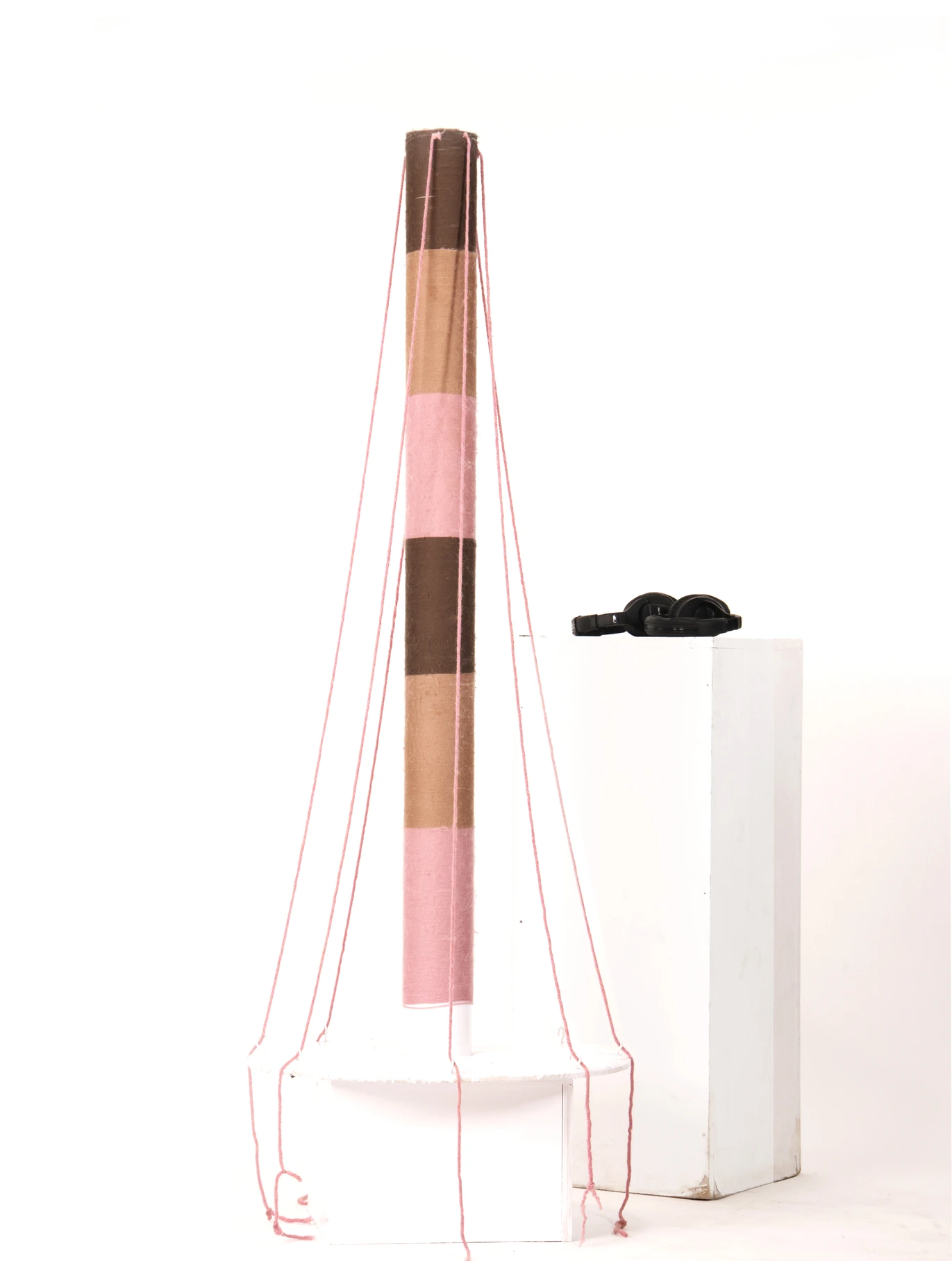 Final design — full view pole and pedestal